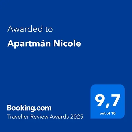 Nicole Apartmán