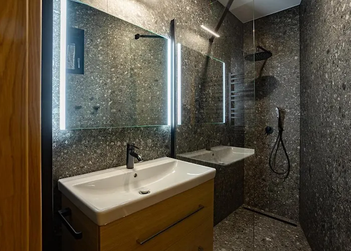 Nicole Apartment Tale